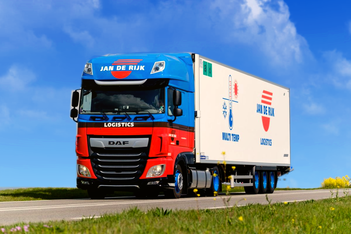 Vrachtwagen van Jan de Rijk Logistics